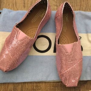 Toms Pink Glitter women’s 9.5